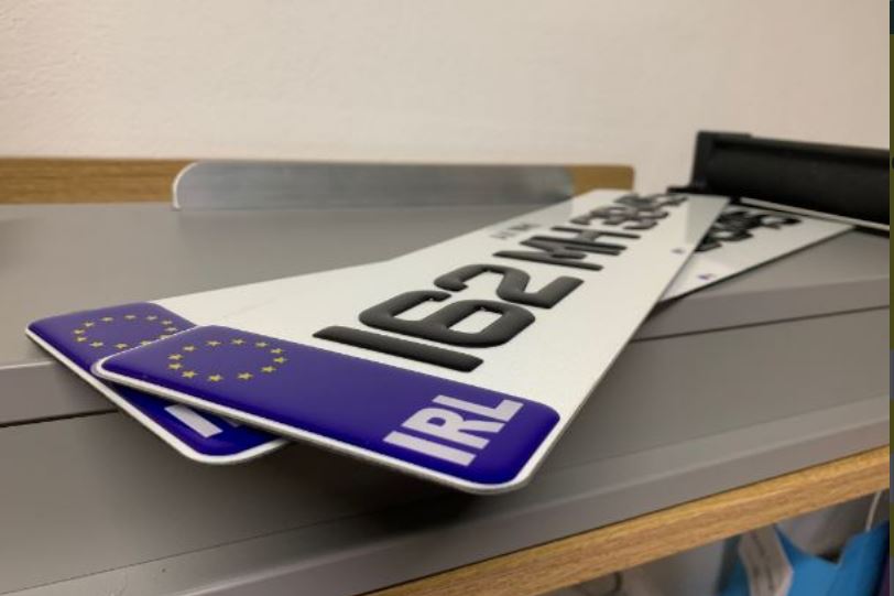 Road legal 3D gel Irish number plate Ireland – NCT compliant

