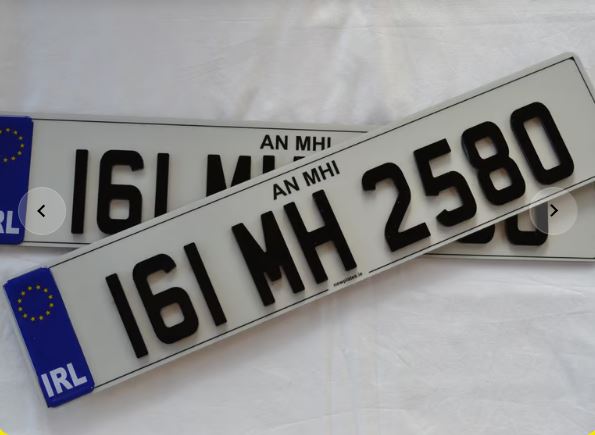 Road legal 4D number plate Ireland – close up detail