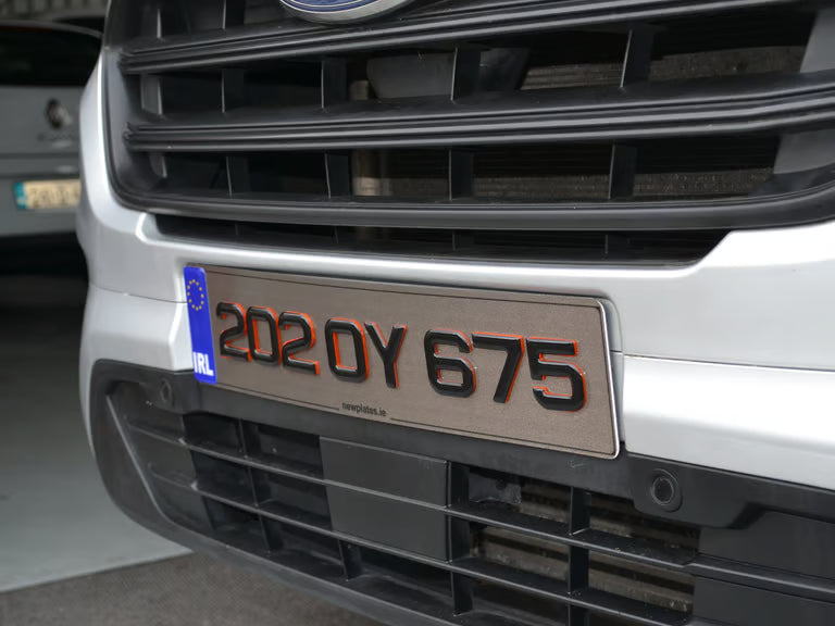 50mm 4D number plate Ireland – style variant